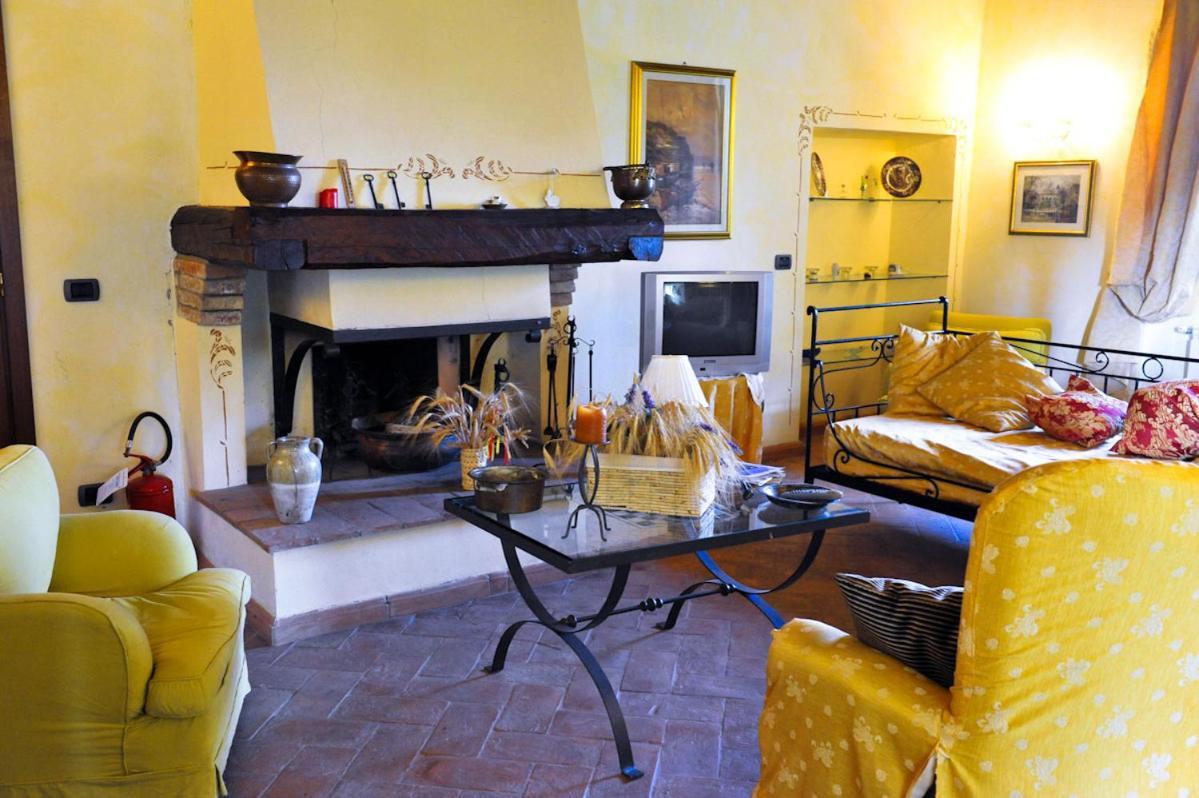 La Fonte Carducciana Villa San Casciano dei Bagni Kültér fotó